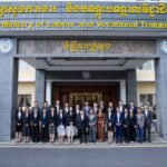 ឯកឧត្តម ហេង សួរ លើកទឹកចិត្តនិស្សិតជ័យលាភីអាហារូបករណ៍រដ្ឋាភិបាលជប៉ុន ឱ្យខិតខំក្រេបយកចំណេះដឹងក្លាយជាមូលធនមនុស្សដ៏មានតម្លៃ ដើម្បីចូលរួមជំរុញការអភិវឌ្ឍនៅកម្ពុជា